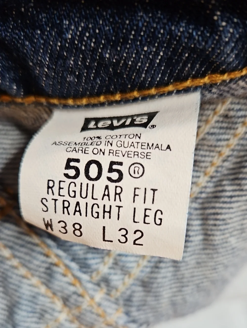 Levi's Men's Vintage 1996 505 Regular Straight Leg Jeans 38x32 Excellent cond.